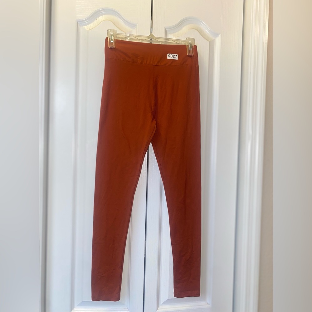 NEW LuLaRoe Solid Rust Orange OS Leggings 9027